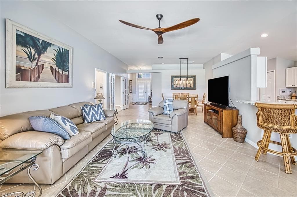 9329 Independence WAY, FORT MYERS FL 33913-14