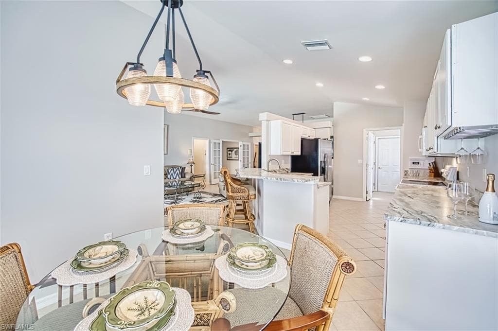 9329 Independence WAY, FORT MYERS FL 33913-18