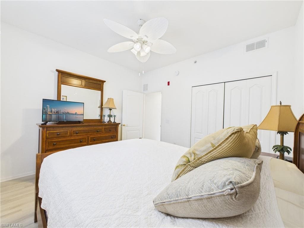 6828 Sterling Greens PL # 4206, NAPLES FL 34104-19