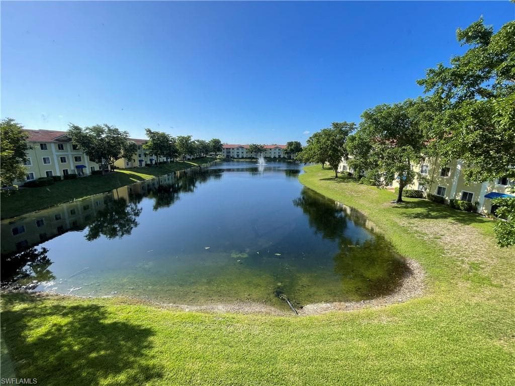 8234 Key Royal CIR # 533, NAPLES FL 34119-14