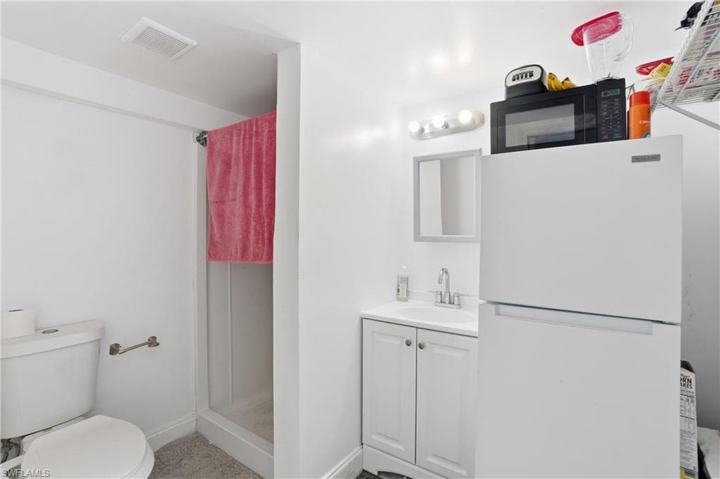 5431 Oak Ridge AVE, FORT MYERS BEACH FL 33931-11