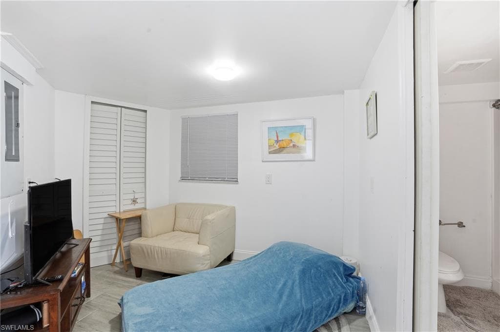 5431 Oak Ridge AVE, FORT MYERS BEACH FL 33931-9