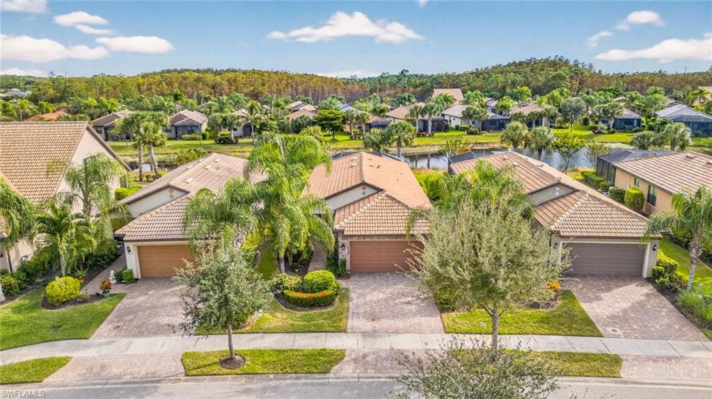 10969 Clarendon ST, FORT MYERS FL 33913-29