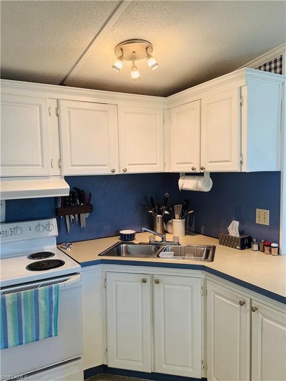 10620 Wales LOOP, BONITA SPRINGS FL 34135-5