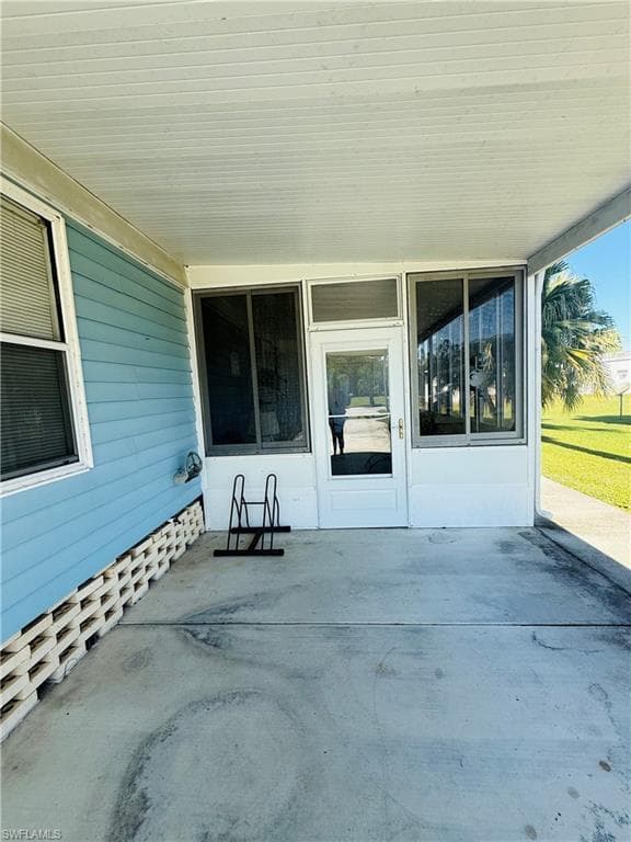 10620 Wales LOOP, BONITA SPRINGS FL 34135-17