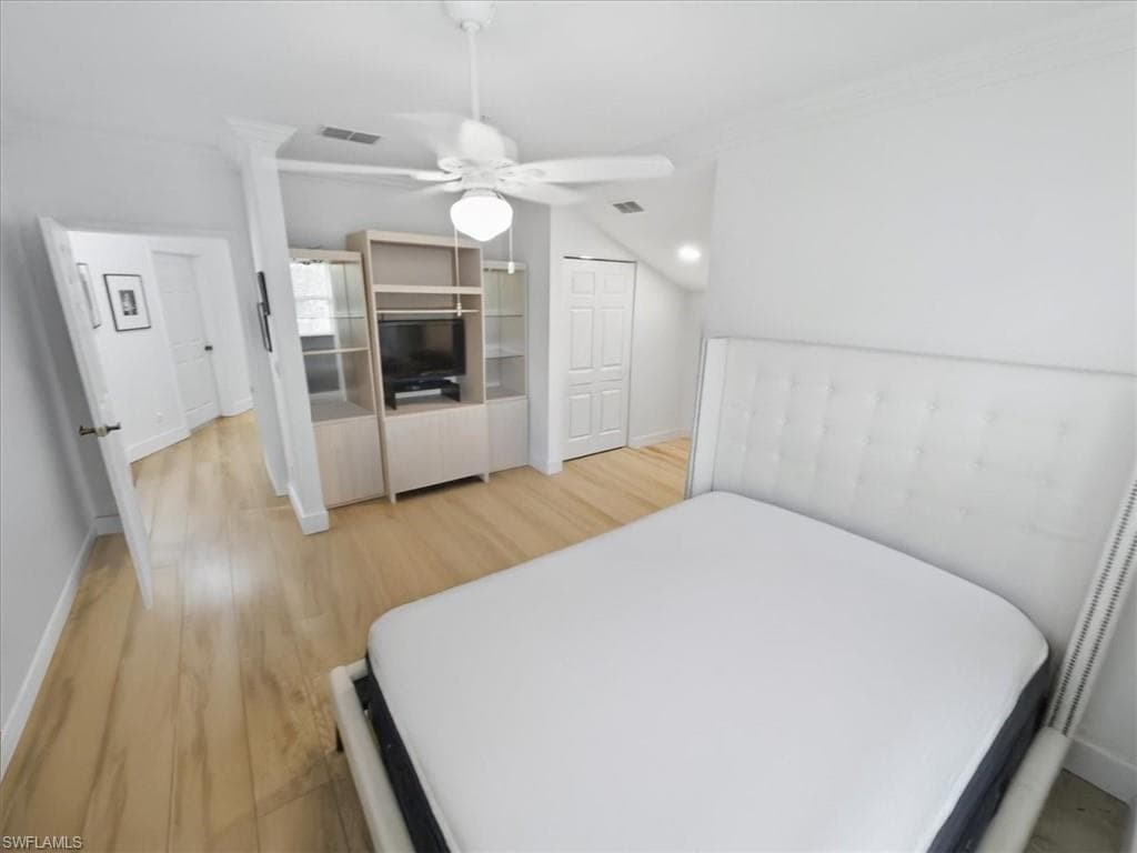 6876 Redbay Park RD # 202, NAPLES FL 34109-21