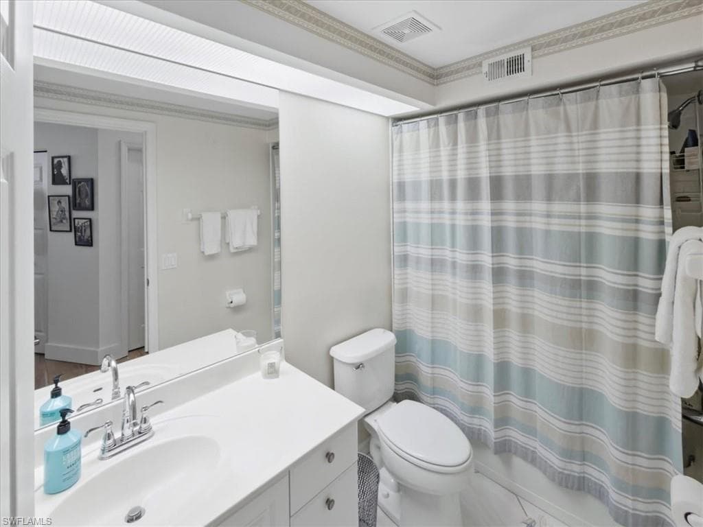 6876 Redbay Park RD # 202, NAPLES FL 34109-20