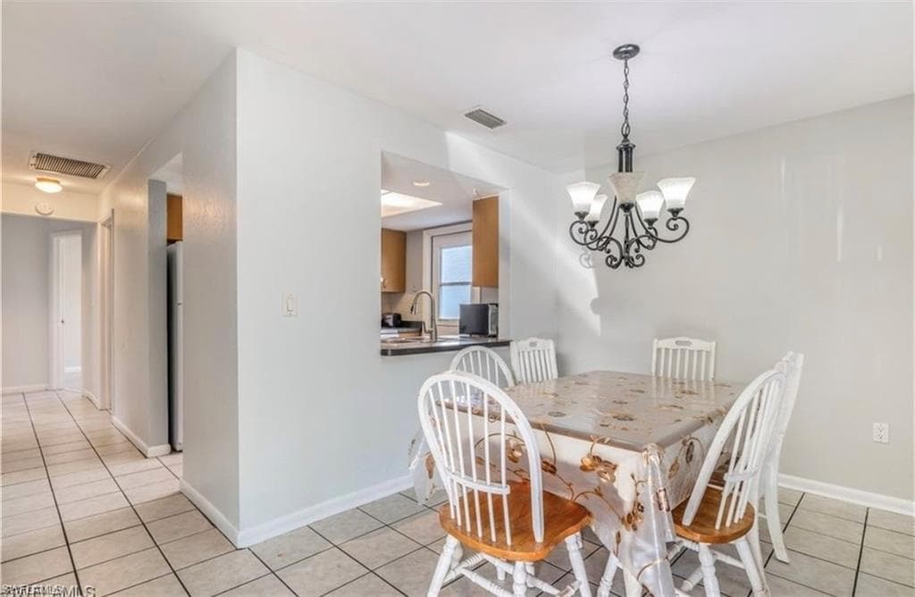 3341 Edgewood AVE, FORT MYERS FL 33916-3