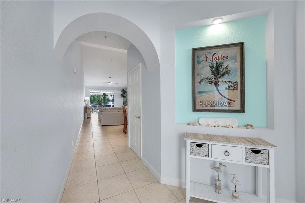 2110 Cay Lagoon DR # 122, NAPLES FL 34109-17