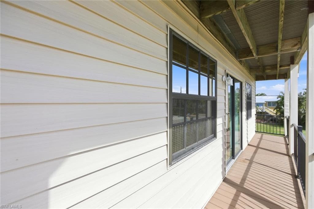 4748 Jackfish ST, BONITA SPRINGS FL 34134-8