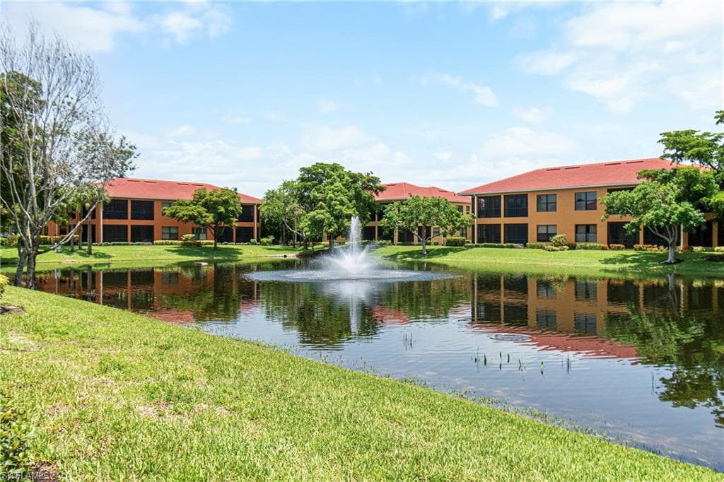 15921 Prentiss Pointe CIR # 102, FORT MYERS FL 33908-22