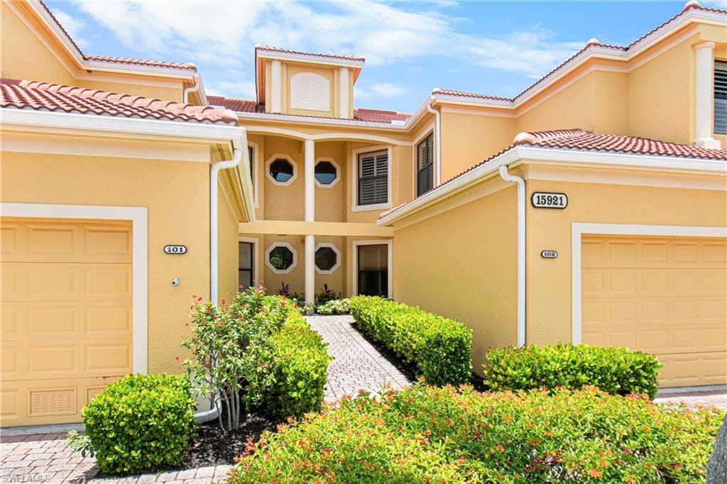 15921 Prentiss Pointe CIR # 102, FORT MYERS FL 33908-25