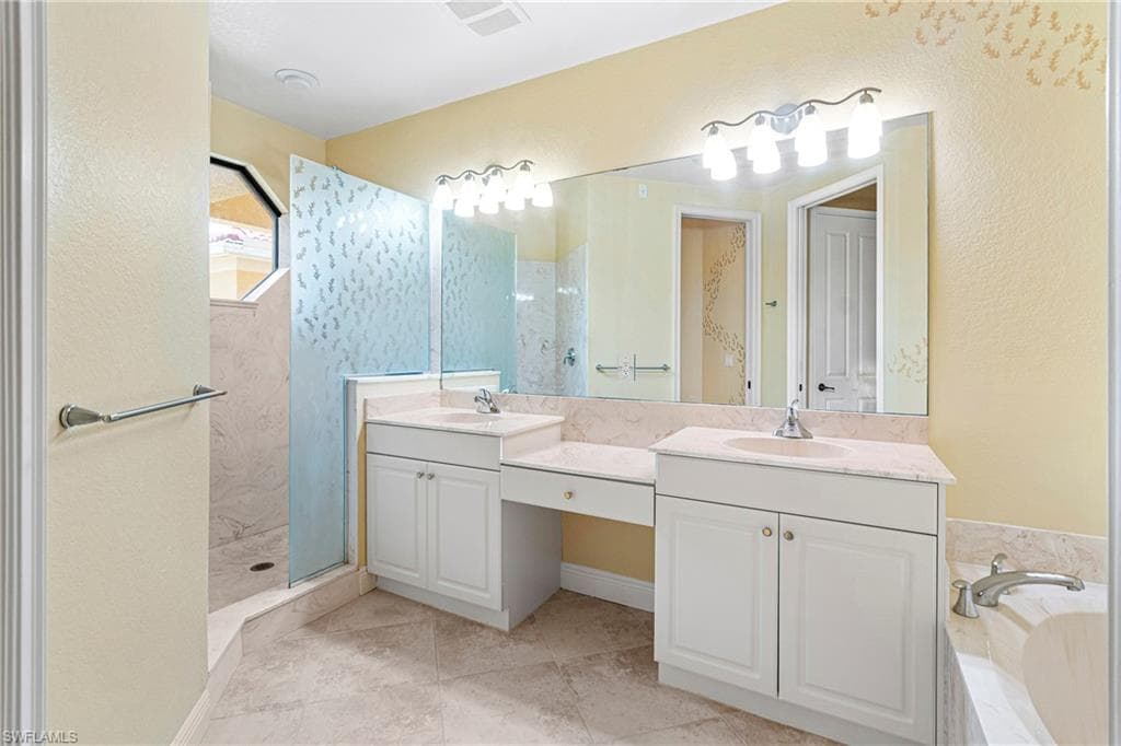15921 Prentiss Pointe CIR # 102, FORT MYERS FL 33908-18