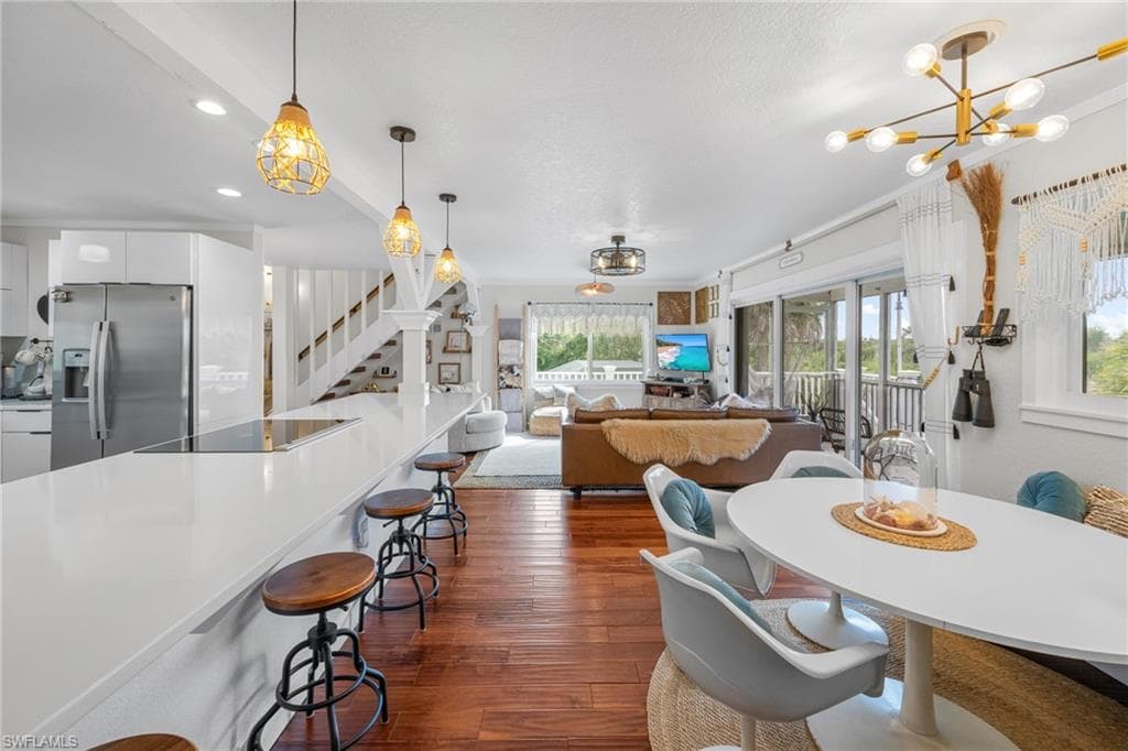 9247 Dimmick DR, SANIBEL FL 33957-12