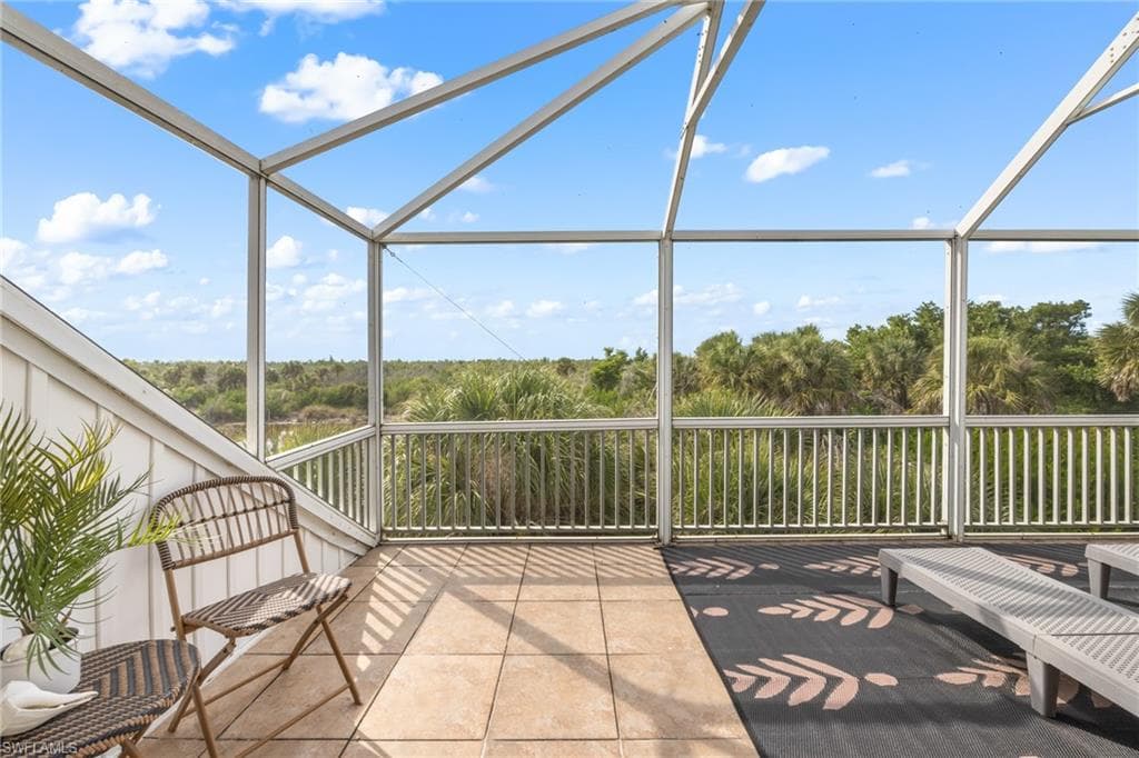9247 Dimmick DR, SANIBEL FL 33957-32