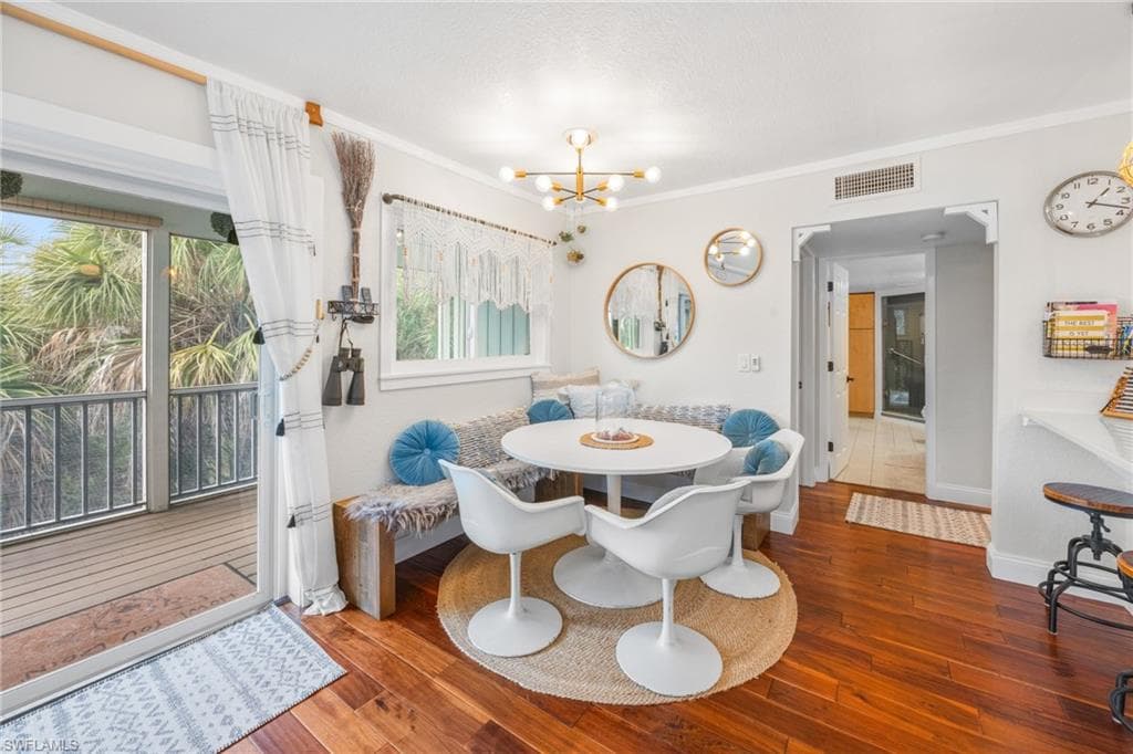 9247 Dimmick DR, SANIBEL FL 33957-13