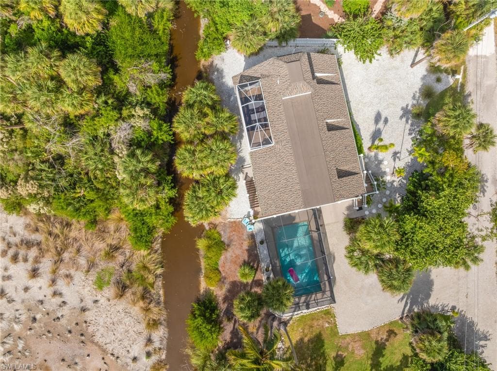 9247 Dimmick DR, SANIBEL FL 33957-43