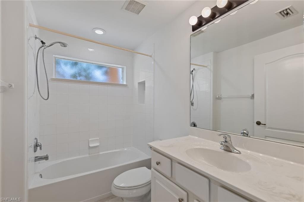 15501 Cortona WAY, NAPLES FL 34120-18