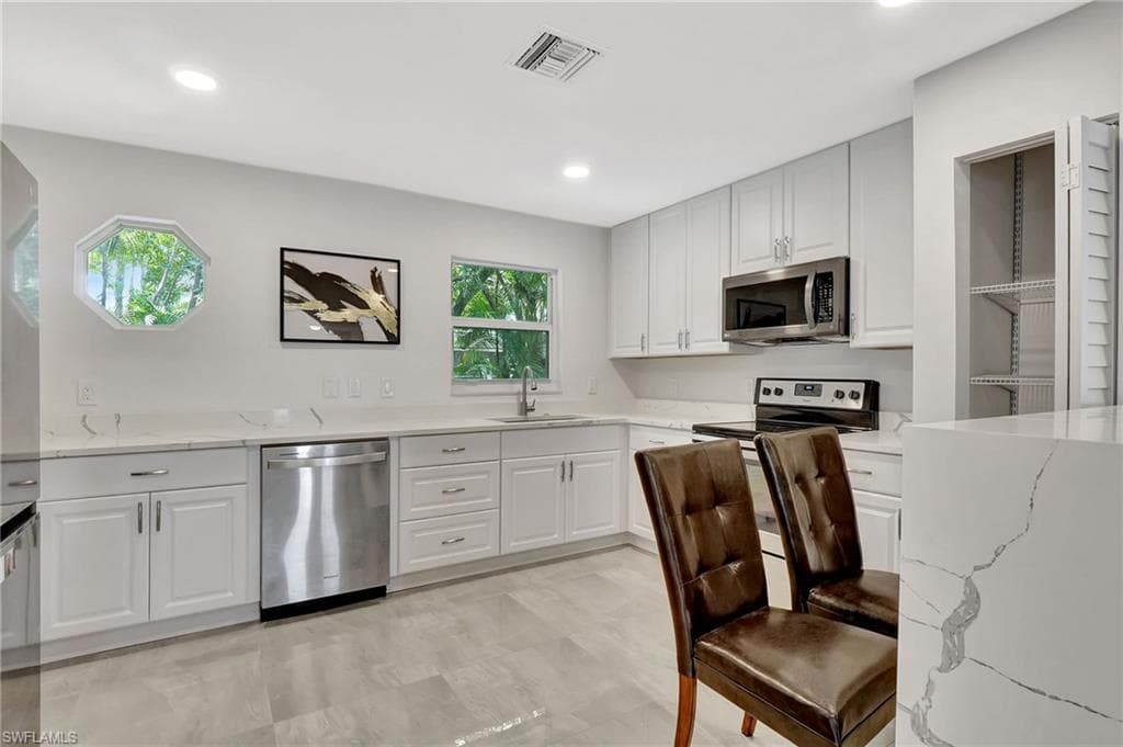 11 Rivard RD # 19, NAPLES FL 34112-11