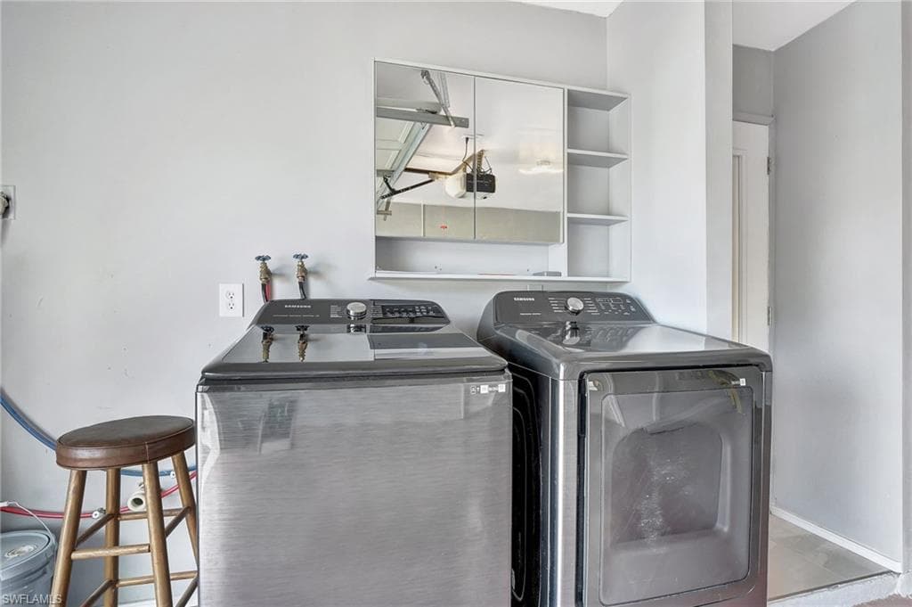 11 Rivard RD # 19, NAPLES FL 34112-29