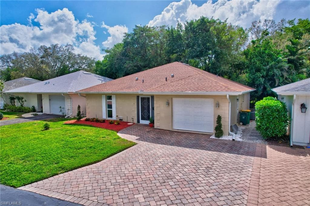 11 Rivard RD # 19, NAPLES FL 34112-34