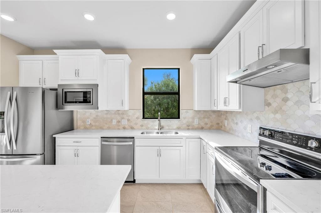 6174 Revelry CT, AVE MARIA FL 34142-9