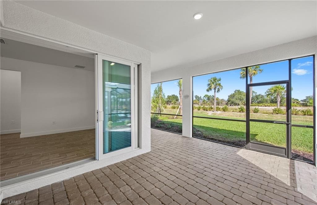 12599 Quartz DR-22