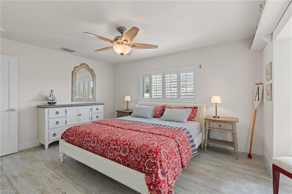 490 Randy LN, FORT MYERS BEACH FL 33931-22