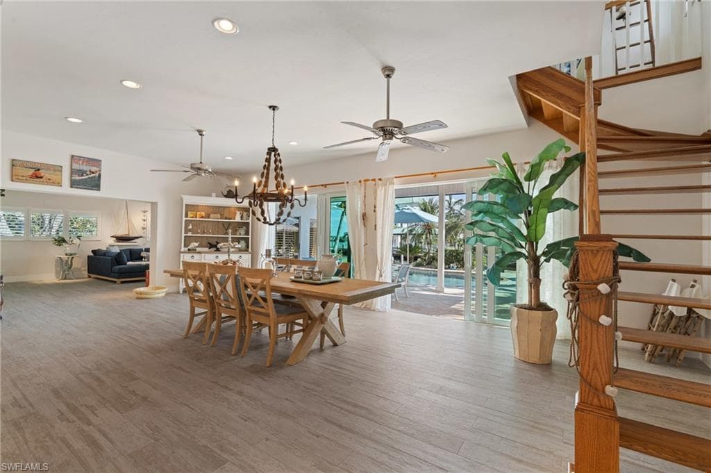 490 Randy LN, FORT MYERS BEACH FL 33931-15