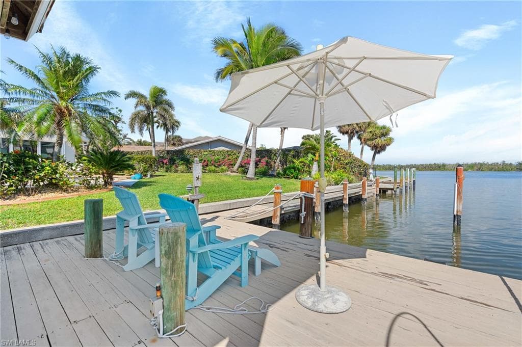 490 Randy LN, FORT MYERS BEACH FL 33931-40