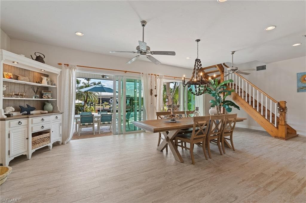 490 Randy LN, FORT MYERS BEACH FL 33931-14