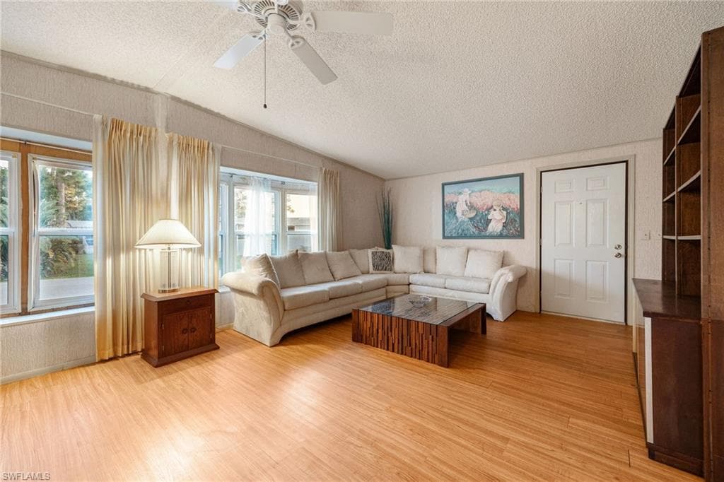 19658 Eagle Trace CT, NORTH FORT MYERS FL 33903-5