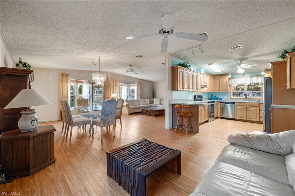 19658 Eagle Trace CT, NORTH FORT MYERS FL 33903-11