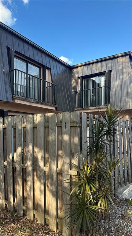 17989 San Juan CT # 1, FORT MYERS FL 33967-25