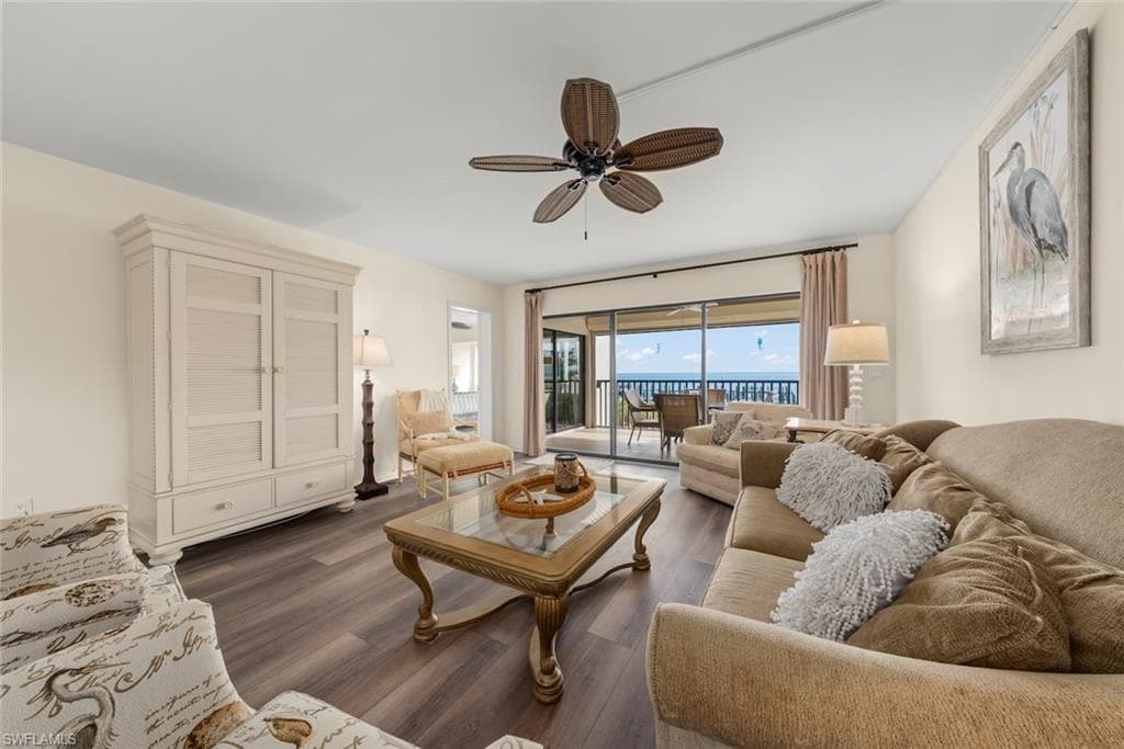 15123 Captiva DR 104-11