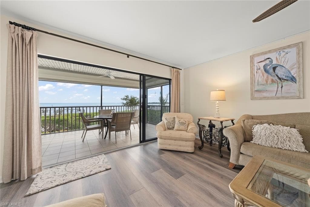 15123 Captiva DR 104-6