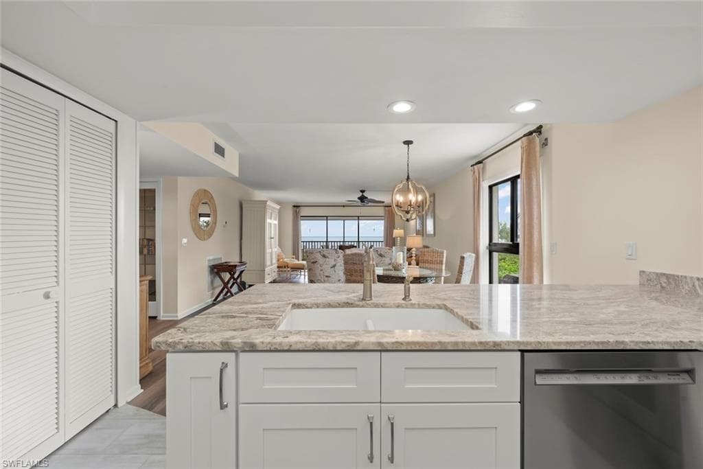 15123 Captiva DR 104-19