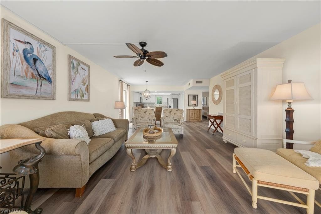 15123 Captiva DR 104-7
