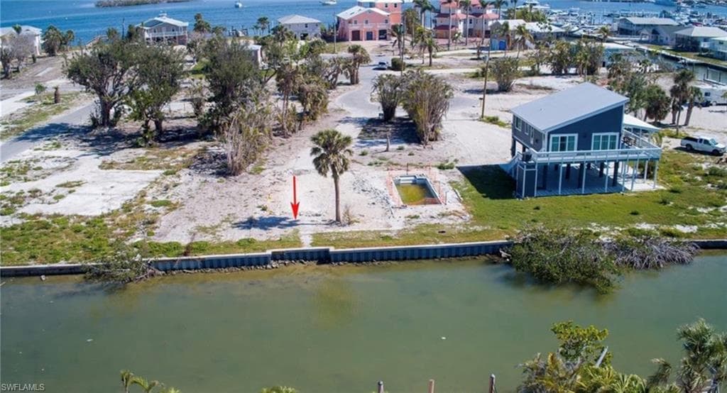 710 Matanzas CT, FORT MYERS BEACH FL 33931-9