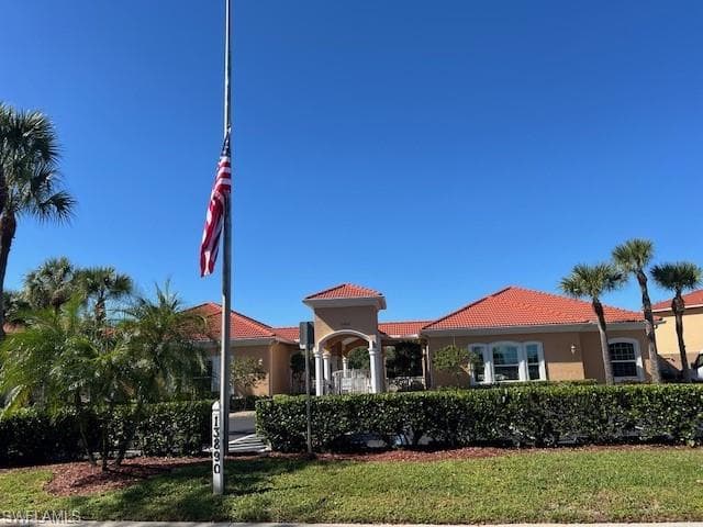 13960 Eagle Ridge Lakes DR # 102, FORT MYERS FL 33912-22