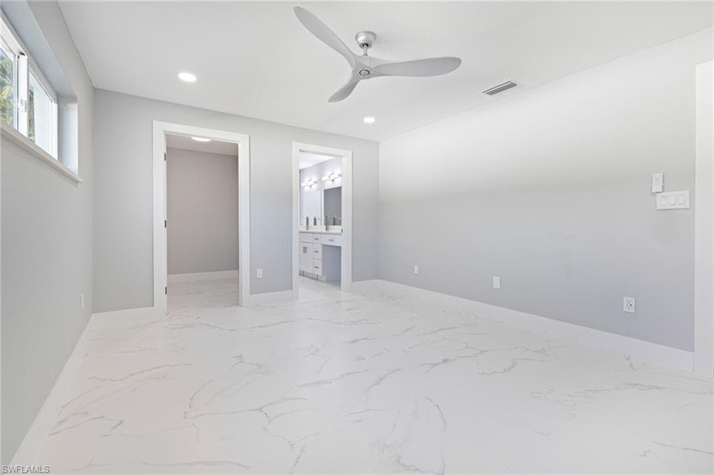 959 N Town And River DR, FORT MYERS FL 33919-15