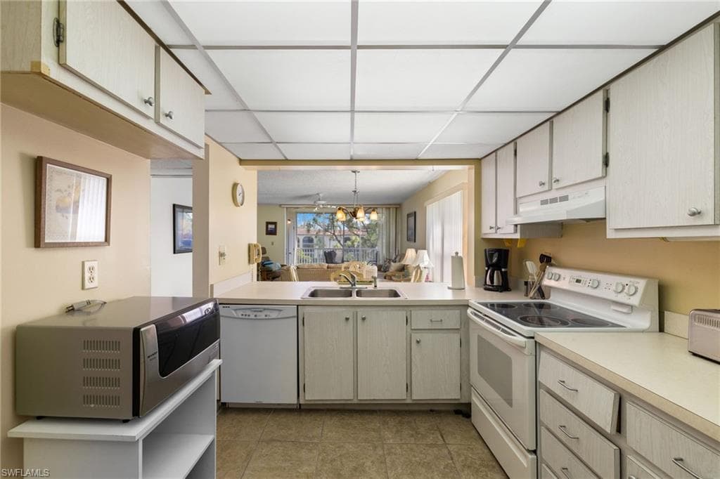 1087 Forest Lakes DR 1-309-12
