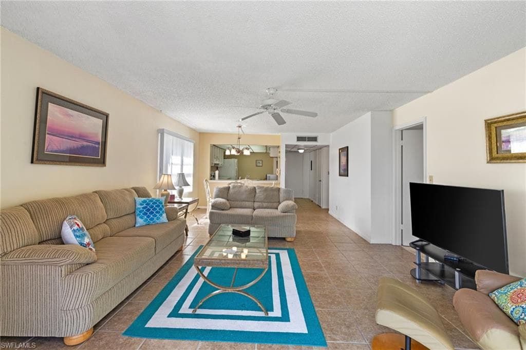 1087 Forest Lakes DR 1-309-8