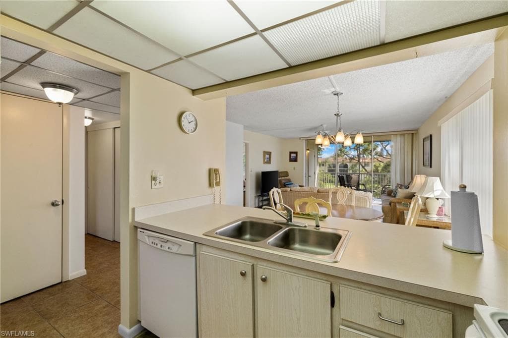 1087 Forest Lakes DR 1-309-13