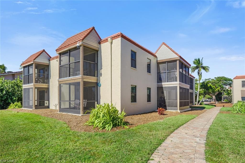 845 E Gulf DR # 111, SANIBEL FL 33957-33