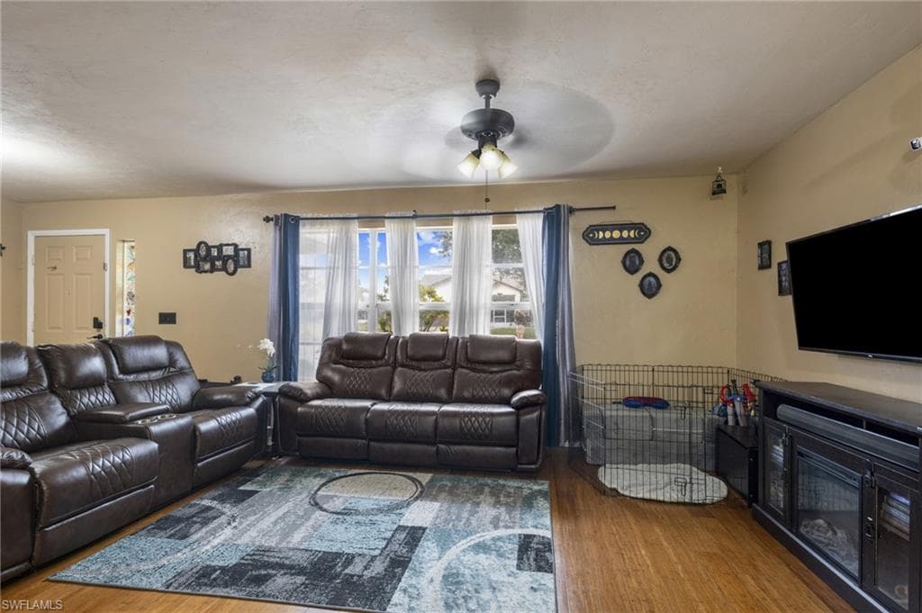 514 Layton PL, LEHIGH ACRES FL 33936-2