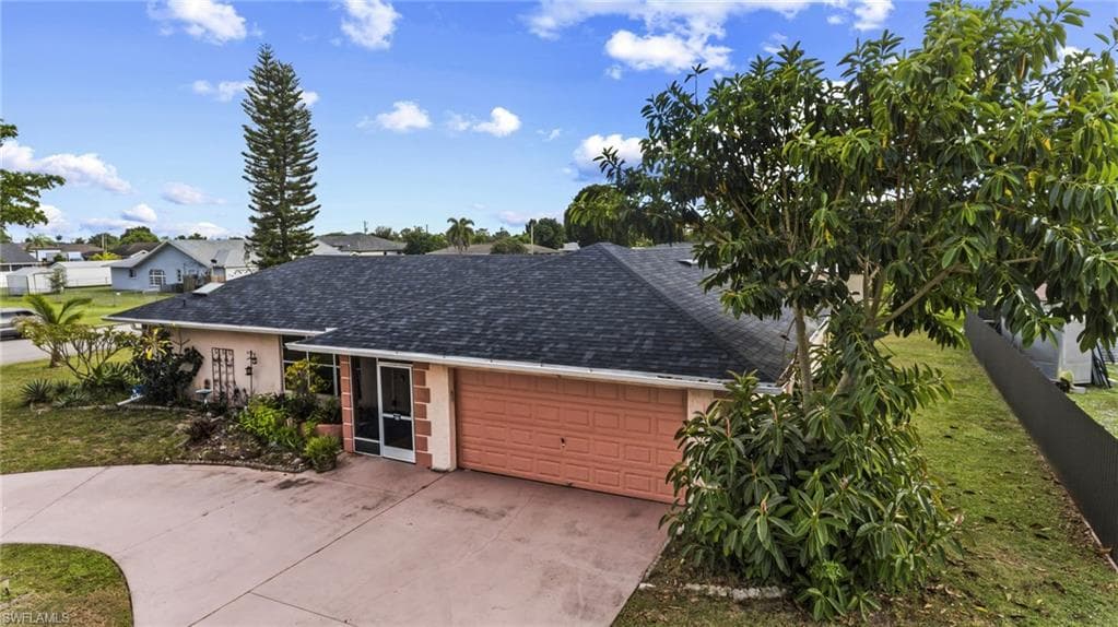 514 Layton PL, LEHIGH ACRES FL 33936-23