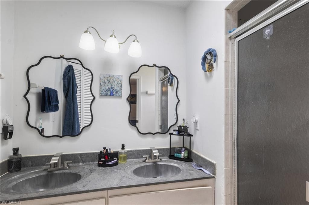 514 Layton PL, LEHIGH ACRES FL 33936-13