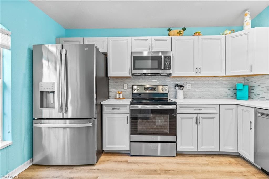 9819 Gladiolus Preserve CIR, FORT MYERS FL 33908-6