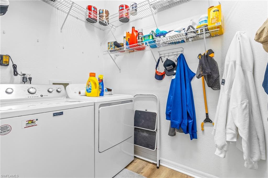 9819 Gladiolus Preserve CIR, FORT MYERS FL 33908-32